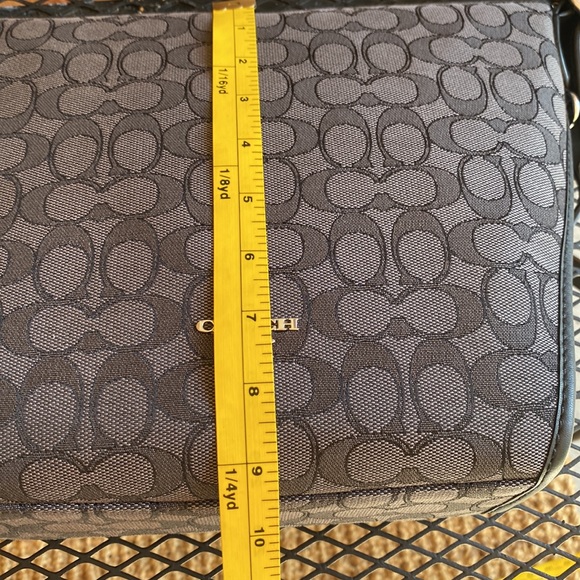 Coach Signature Black and Gray Shoulder Bag - Picture 6 of 6